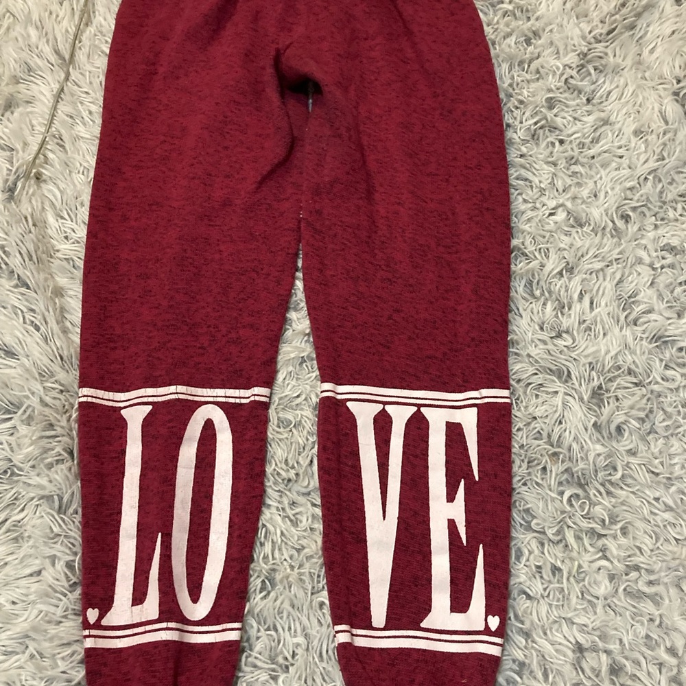 New Look Women's Red Love Print Cropped Pants